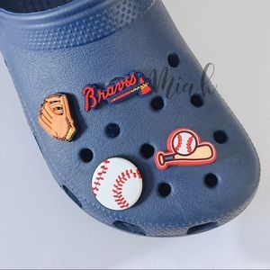 4 x Sport team Atlanta Braves Baseball Shoe Charms